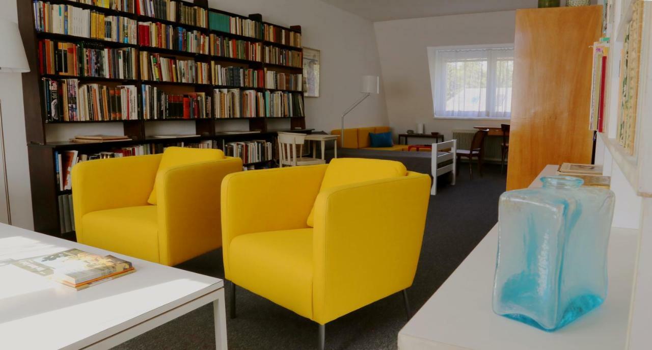 Gem Of Midcentury Design Lägenhet Wien Exteriör bild
